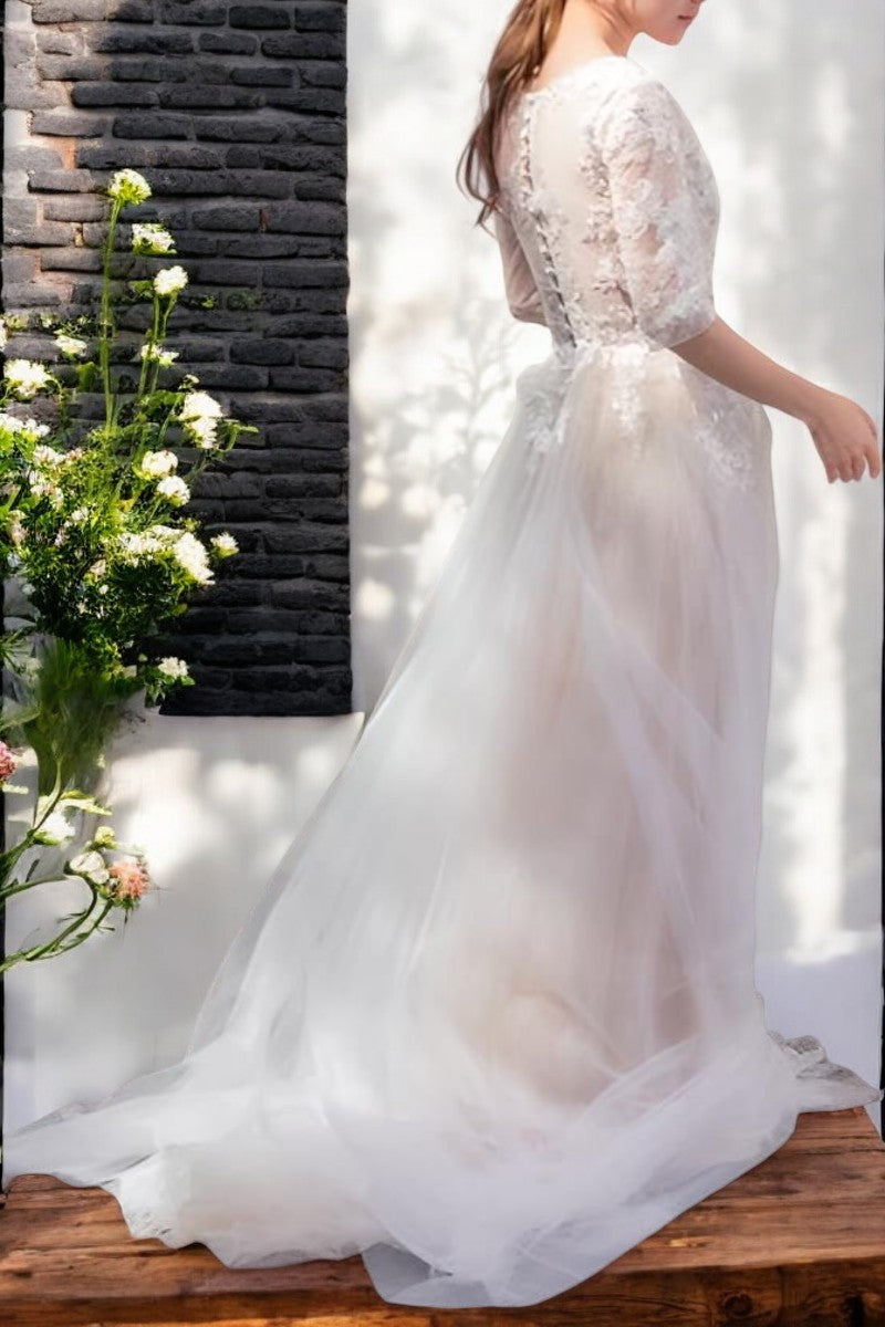Vintage Floral Lace A-Line Wedding Gown with Sheer Sleeves