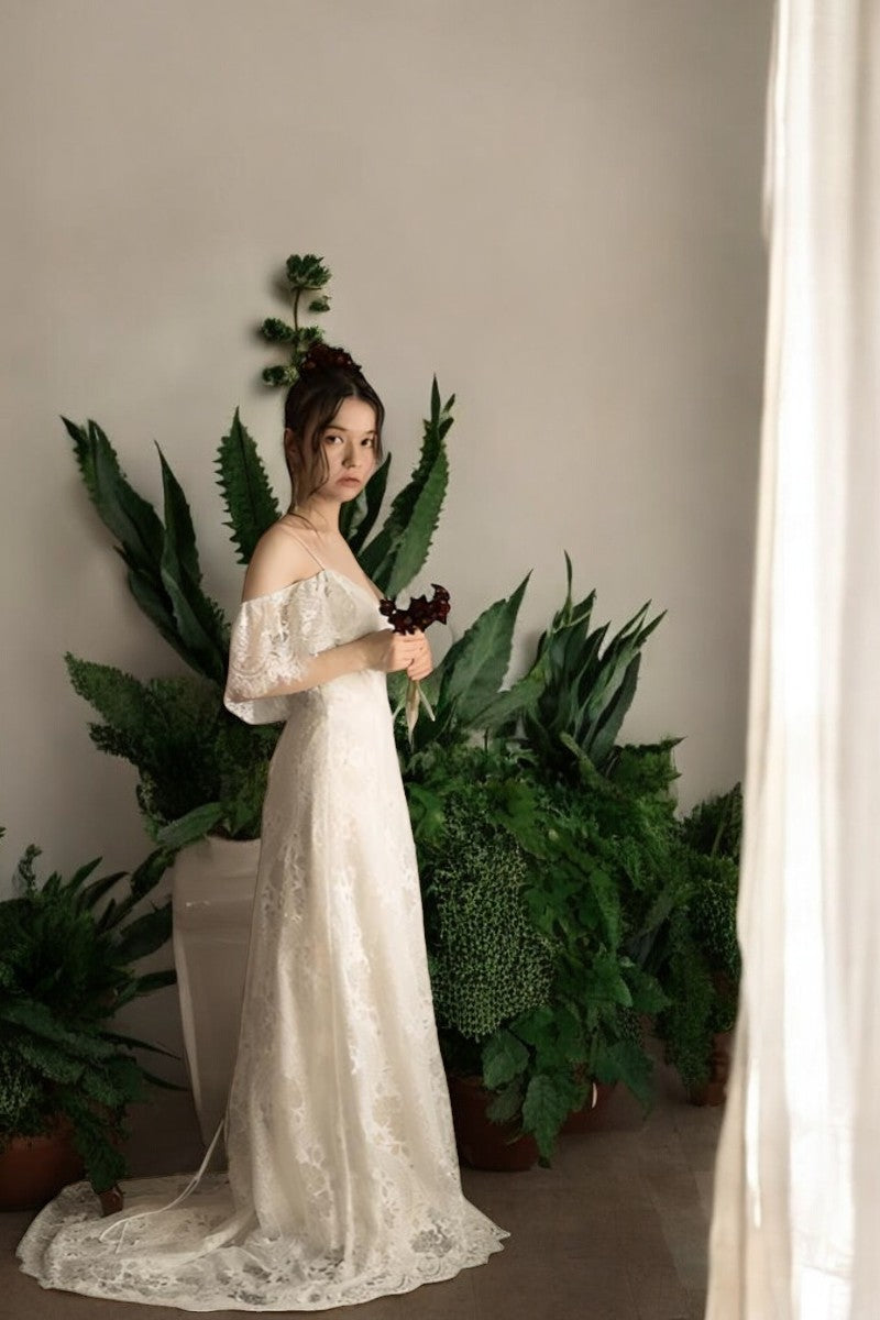 Boho-Style Lace Bridal Gown