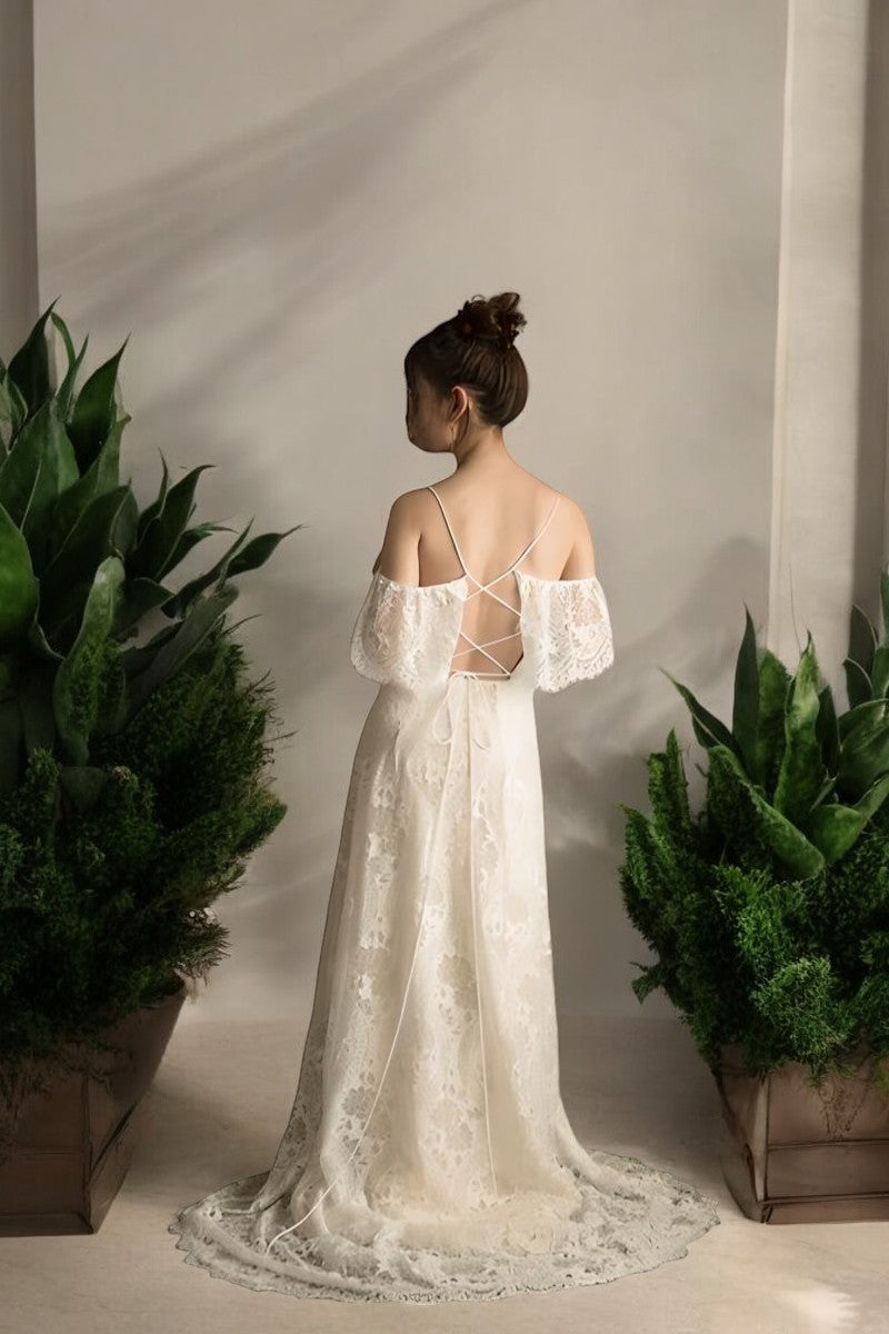 Boho-Style Lace Bridal Gown